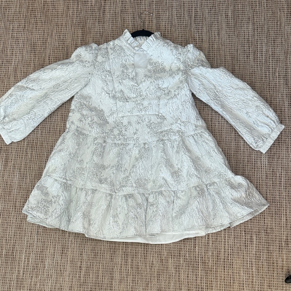 Shop the Mint Women’s Small Silver and Cream Dress